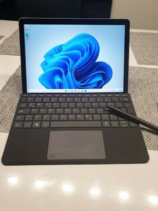 Microsoft surface go 2