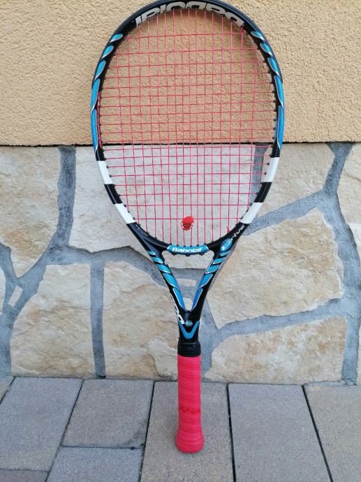 Prodajem teniski reket BABOLAT Pure Drive