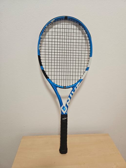 Teniski reket babolat