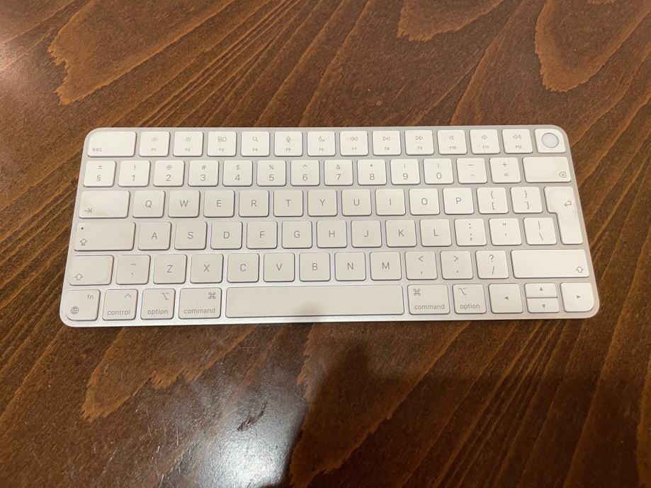 Apple Magic Keyboard s Touch ID