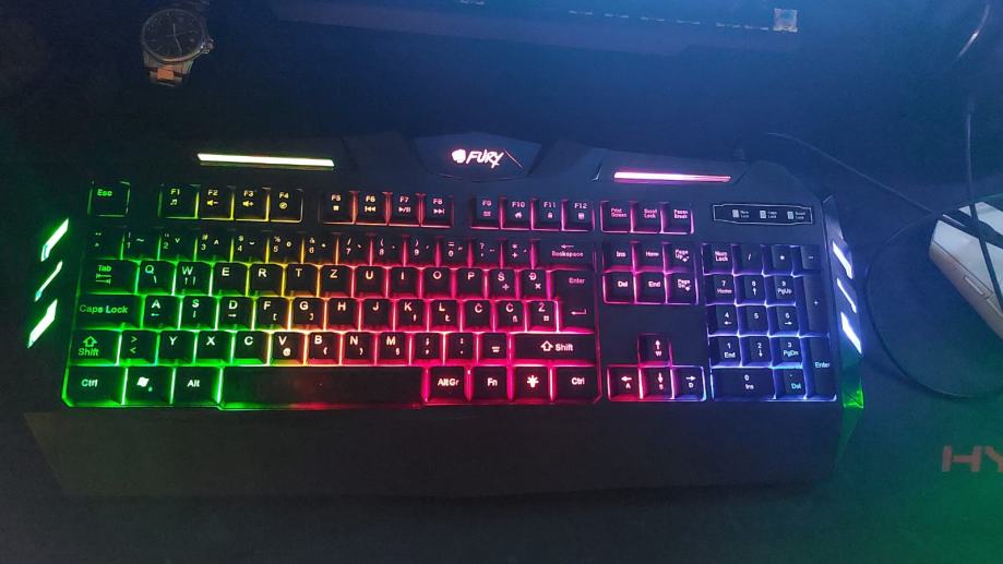 FuryThunderStreak RGB Tipkovnica