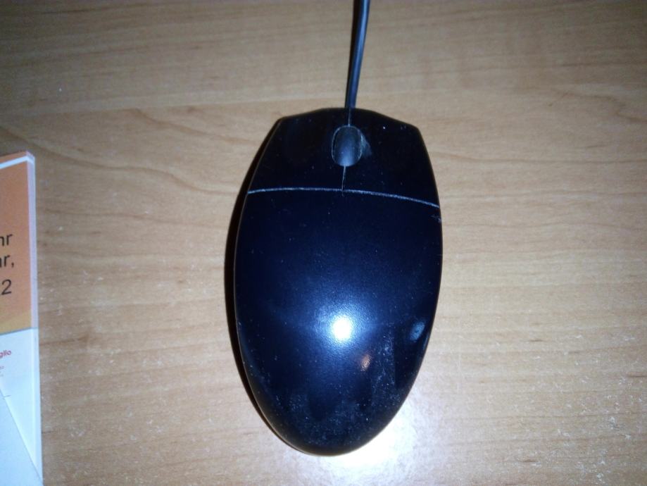 Logitech miš za računalo