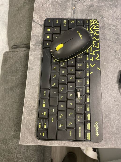 Logitech MK240 Nano