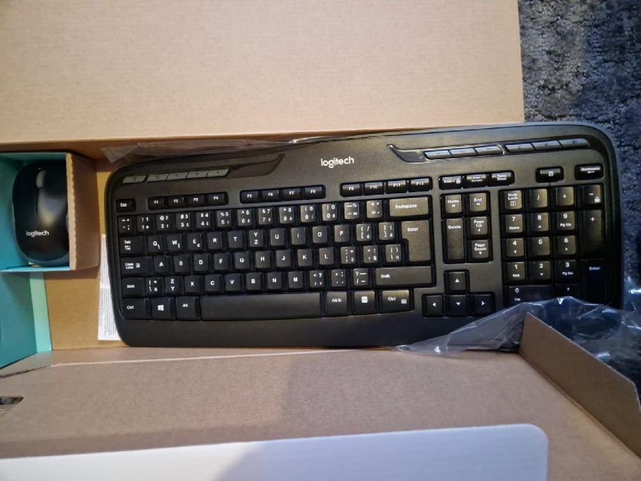 Logitech MK330 bežična tipkovnica i miš