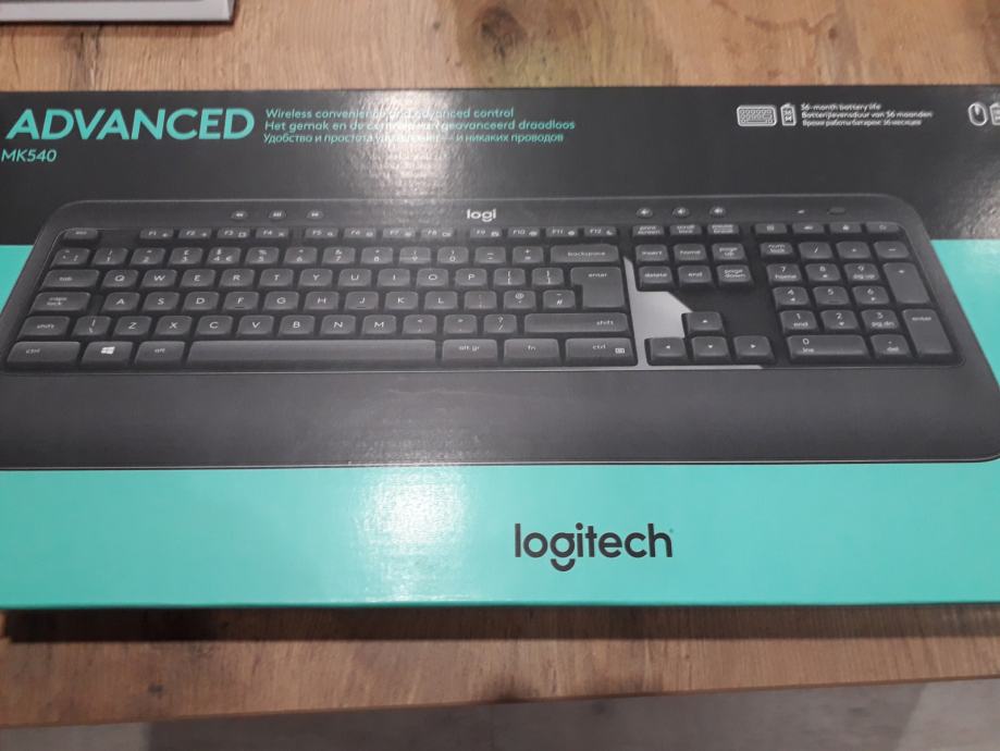 Logitech MK540 Wireless Tipkovnica + miš