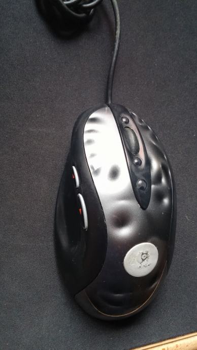 Logitech mx518