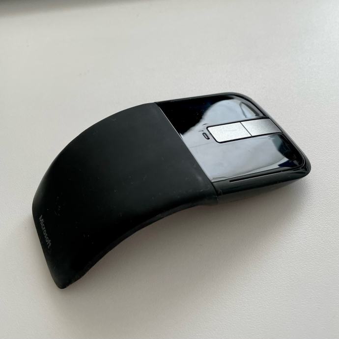 Microsoft Arc Touch Mouse (Model 1428)