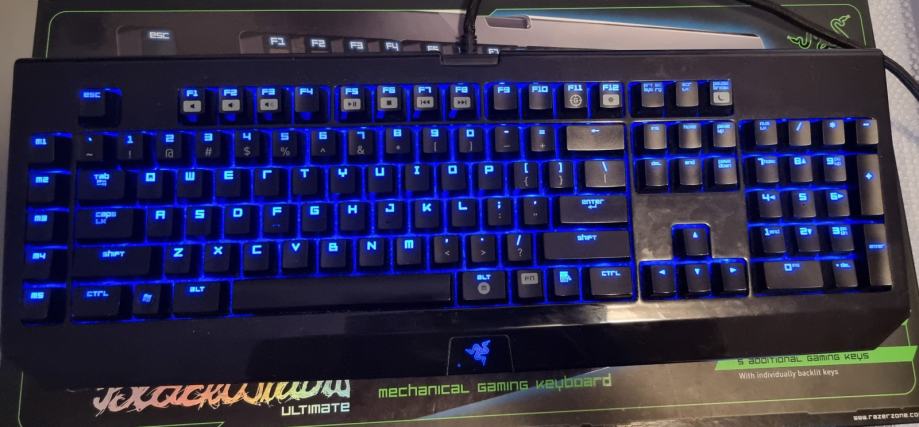 Razer BlackWidow Ultimate 2014 Cherry MX Blue