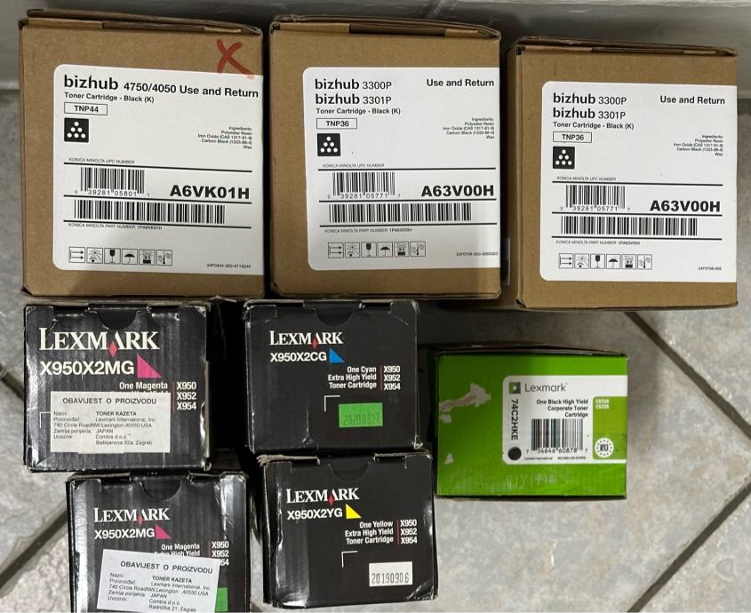 Toneri Lexmark i Konica Minolta