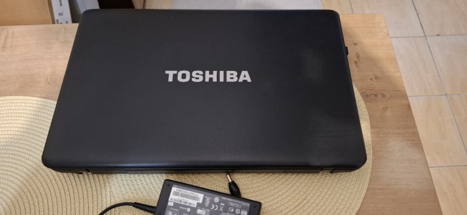 Laptop Toshiba Satellite C670-14E, 17,3 inča