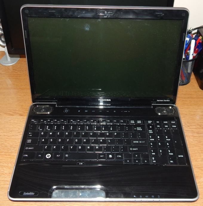 Toshiba Satellite A505-S6005