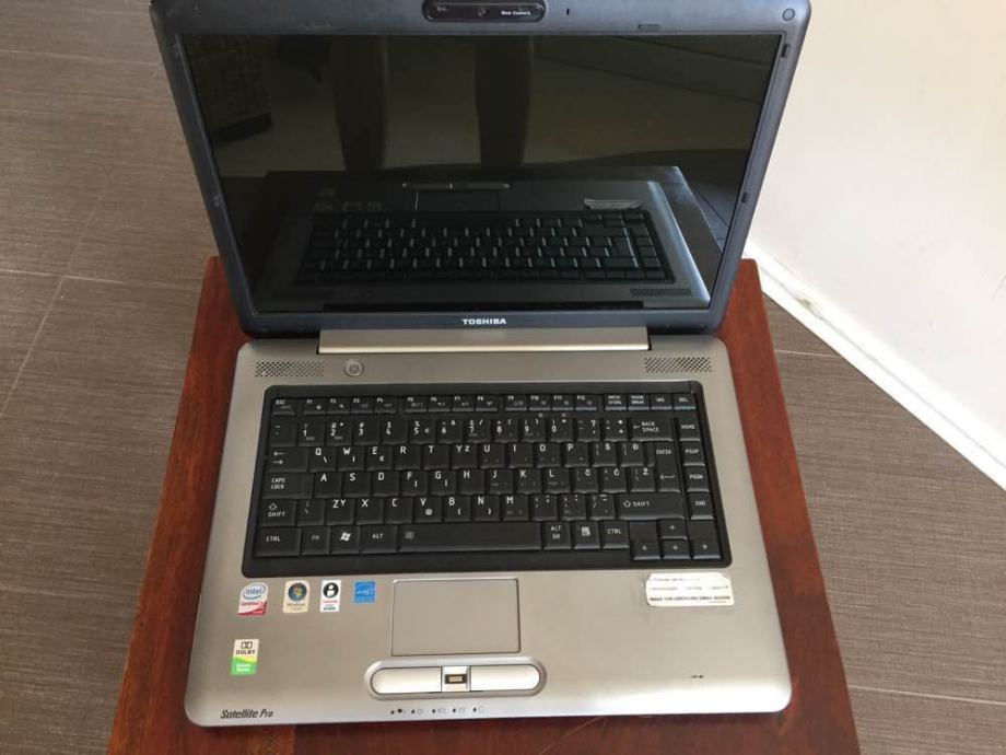 Toshiba satellite a300 замена жесткого диска