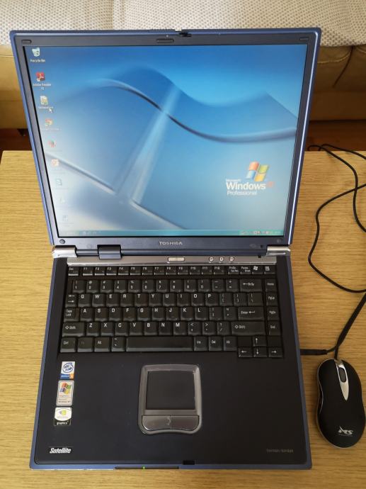 TOSHIBA Satellite