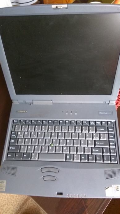 Toshiba Tecra 8000