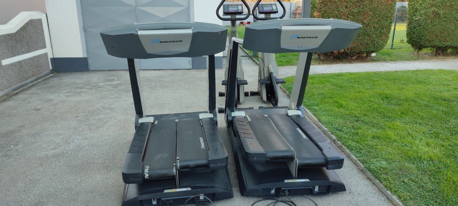 Nautilus Treadclimber tc916 ( 2 komada )