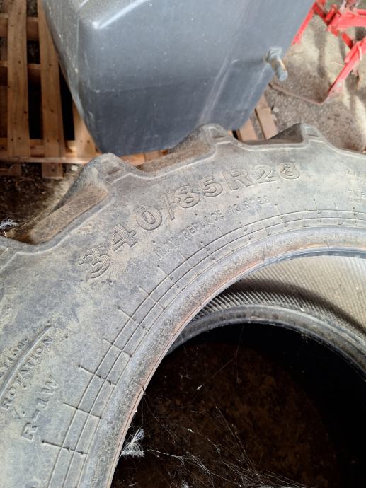 GUME ZA TRAKTOR 340/85R28