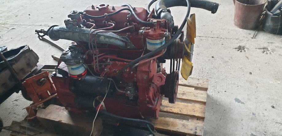 motor za traktor fiat štore