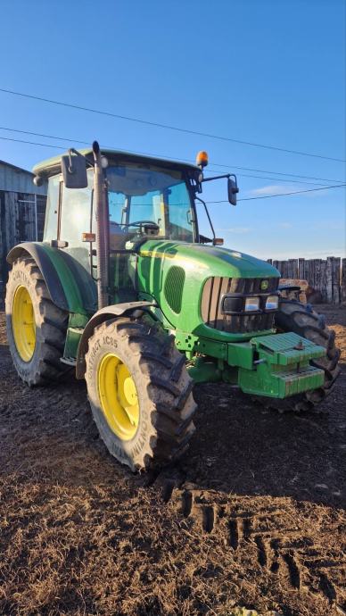 John Deere 5100 M