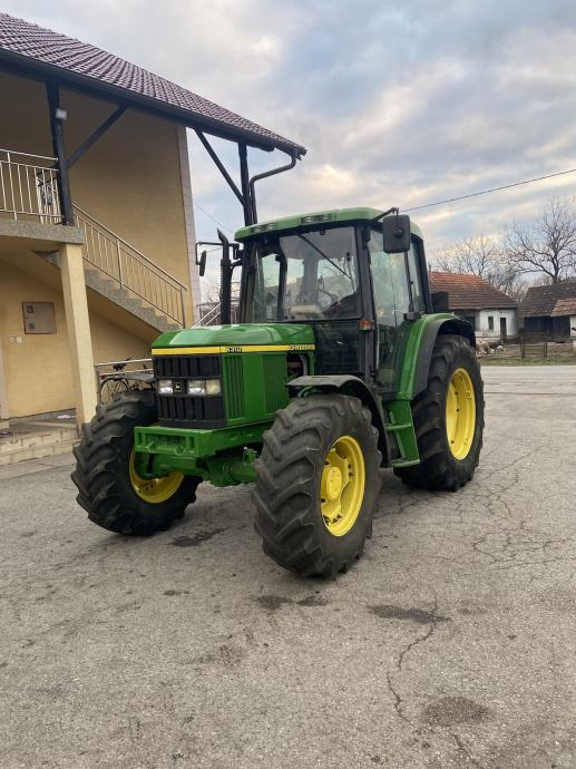 JOHN DEERE 6310