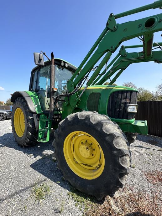 John Deere 6620 premium + Orginal Utovarivac JD TRAKTOR U TOP STANJU