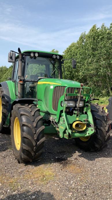 John Deere 6620