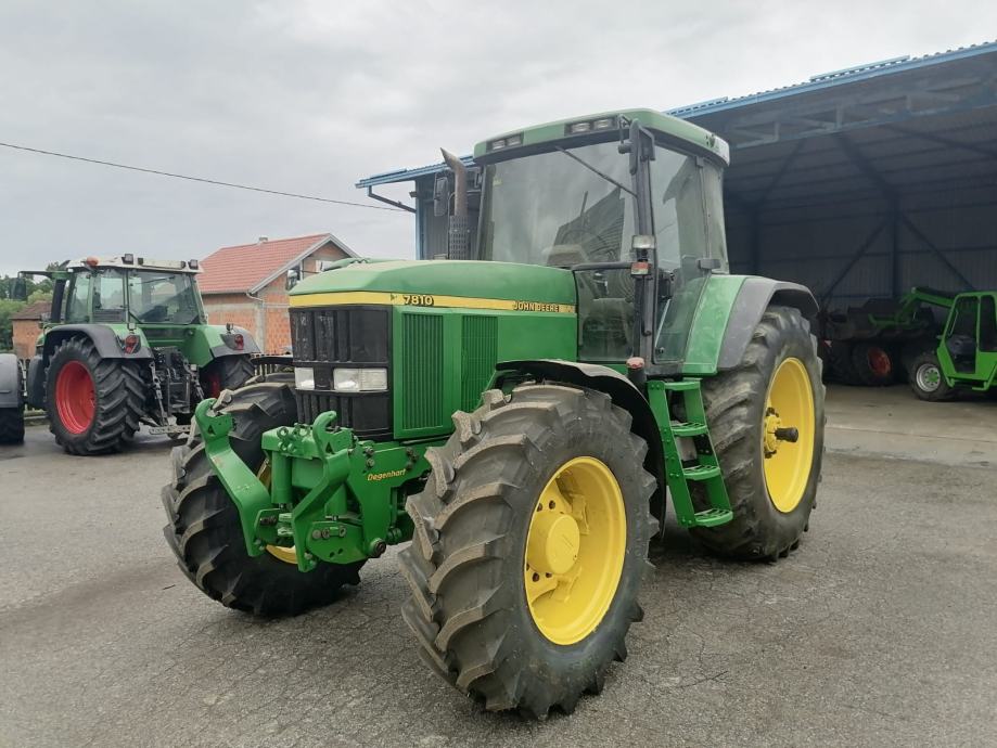 JOHN DEERE 7810