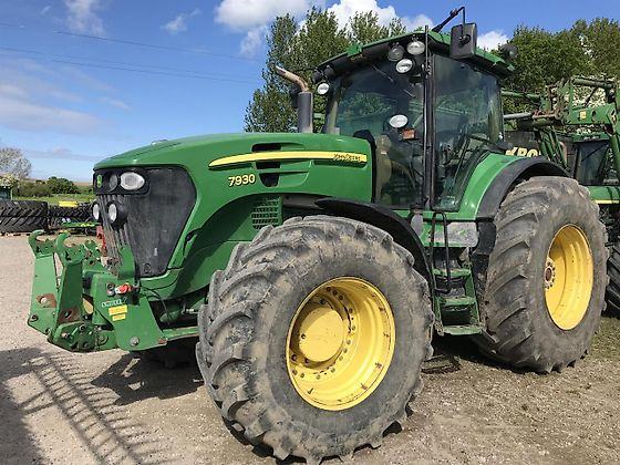 John Deere 7930