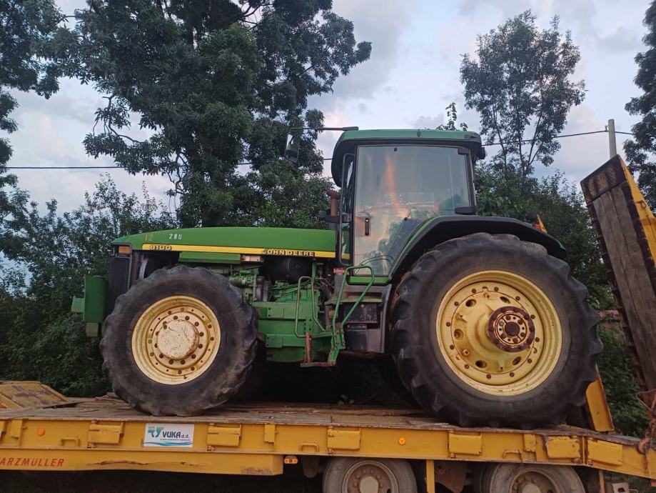 PRODANO John Deere 8100