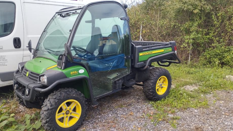 JOHN DEERE GATOR XUV 855D