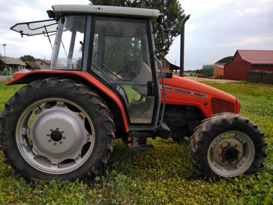 MASSEY FERGUSON 4225