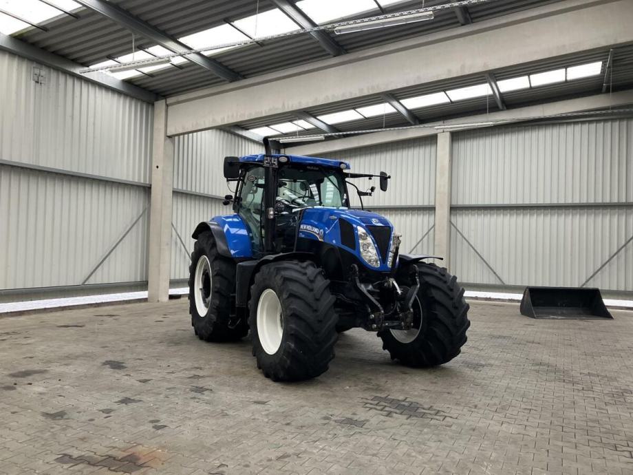 New Holland T7.200 AutoCommand