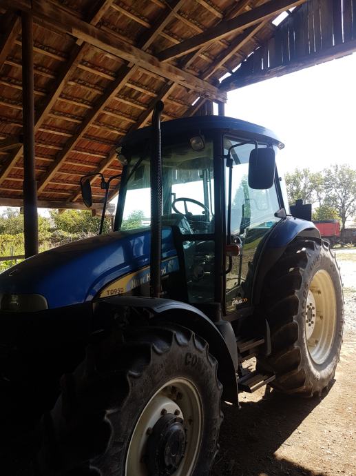 New holland TD95D