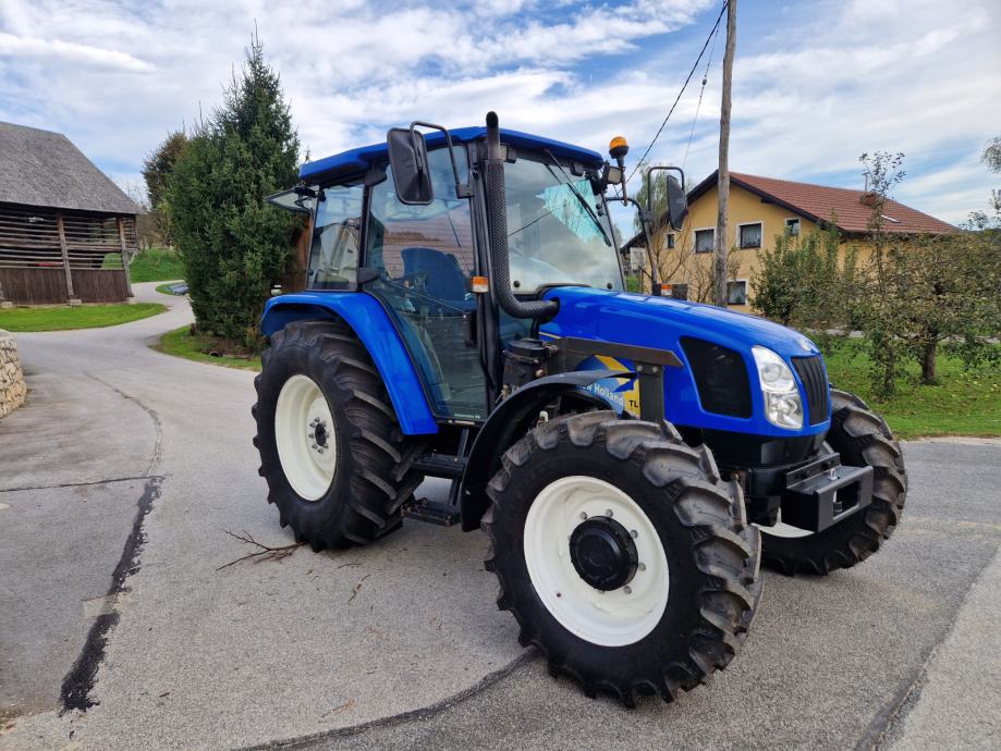 New Holland TL90A