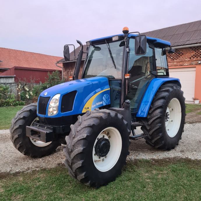 New Holland TL90A