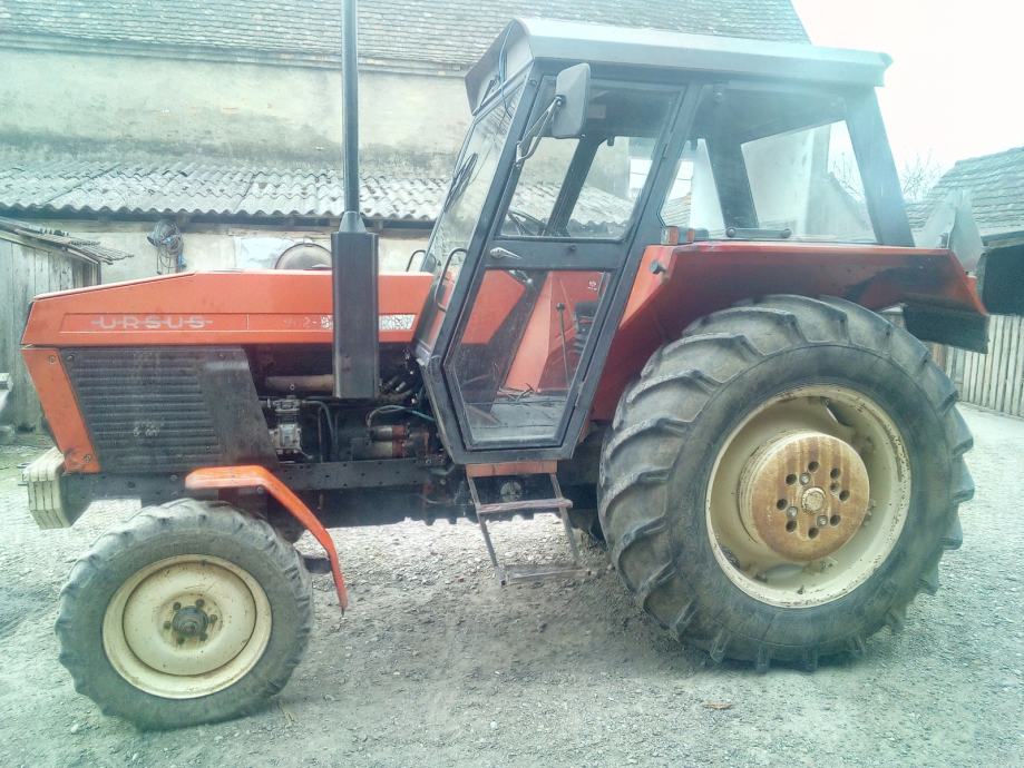 Prodajem Traktor Ursus902 B Prvi Vlasnik