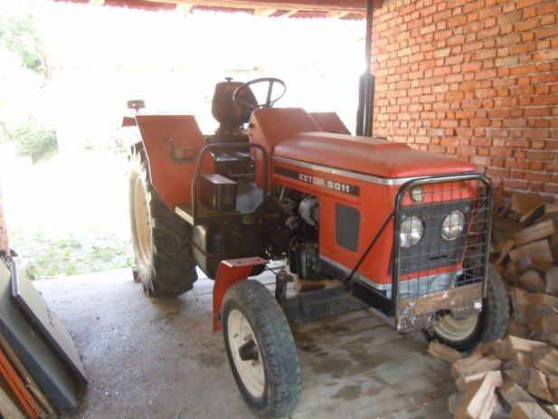 Prodajem Zetor Traktor 5011 Sa Kabinom 3568