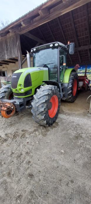 TRAKTOR CLAAS ARES 697 ATZ G.P.2005