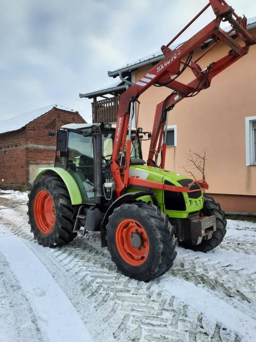 Traktor Claas