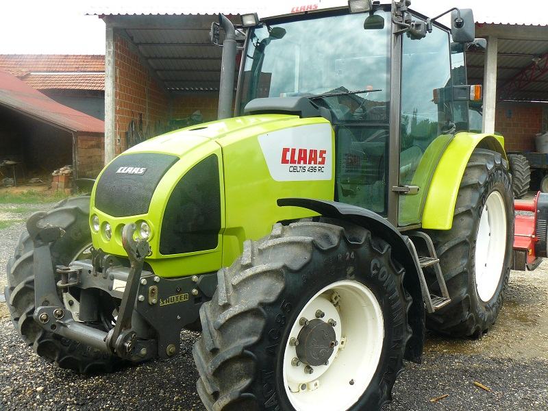 Traktor claas