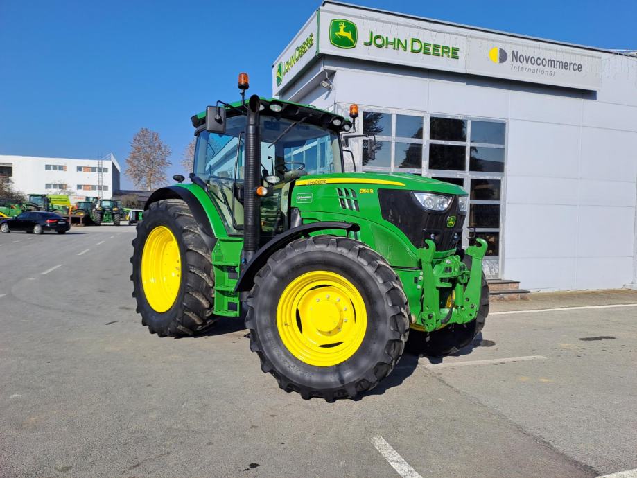 Traktor John Deere 6150R