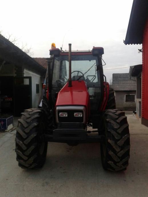 Traktor Massey Ferguson 3065