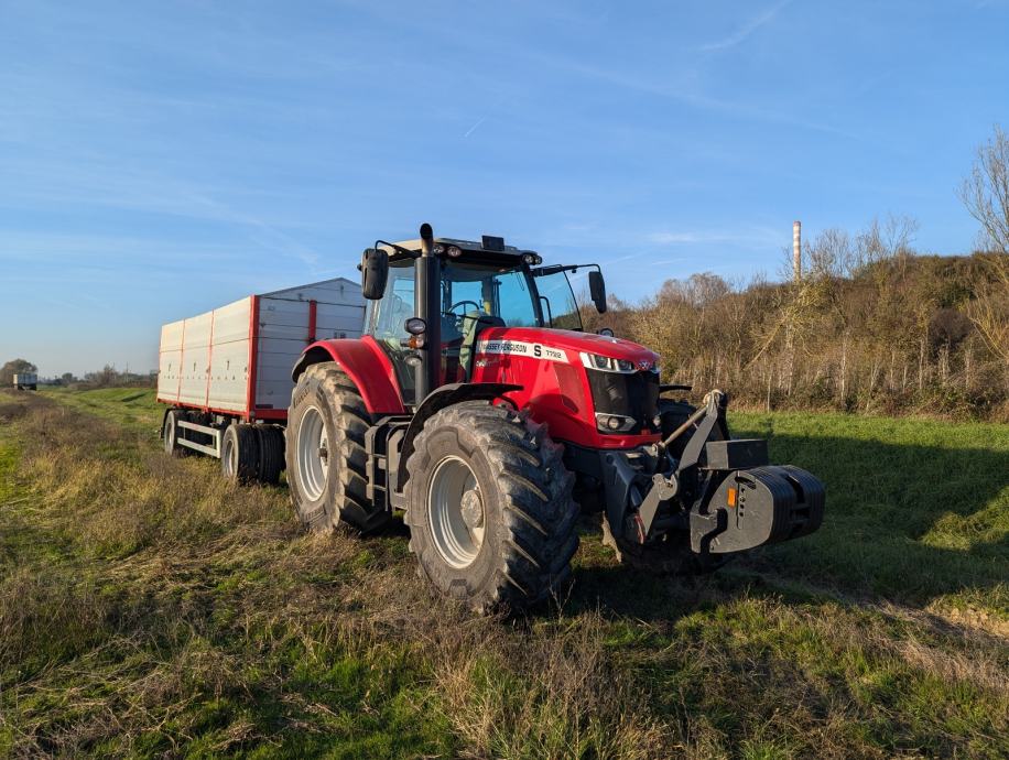 Traktor Massey Ferguson 7722 Dyna VT Efficient