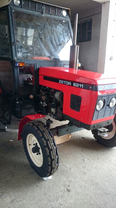 Zetor 6211