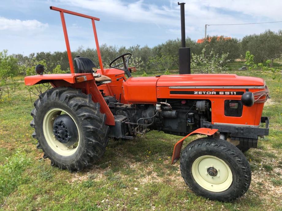 ZETOR 6911