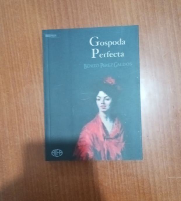 Gospođa Perfecta