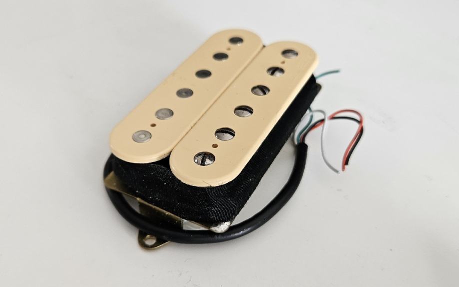 Di Marzio Tone Zone humbucker i 2x True Velvet single coil