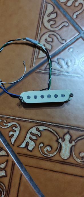 Fender SCN Noiseless Strat ST-MD Middle Guitar Pickup