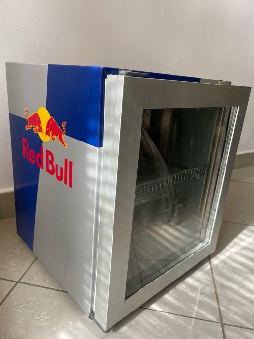 Red bull mini hladnjak