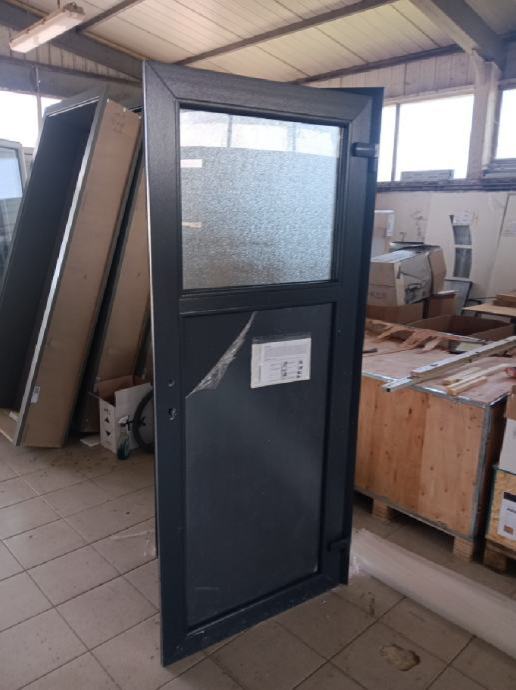 pvc ulszna vrata 98 x 198 antracit