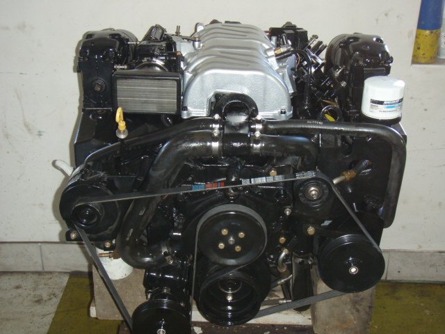 MERCRUISER 7.4 MPI- MAGNUM